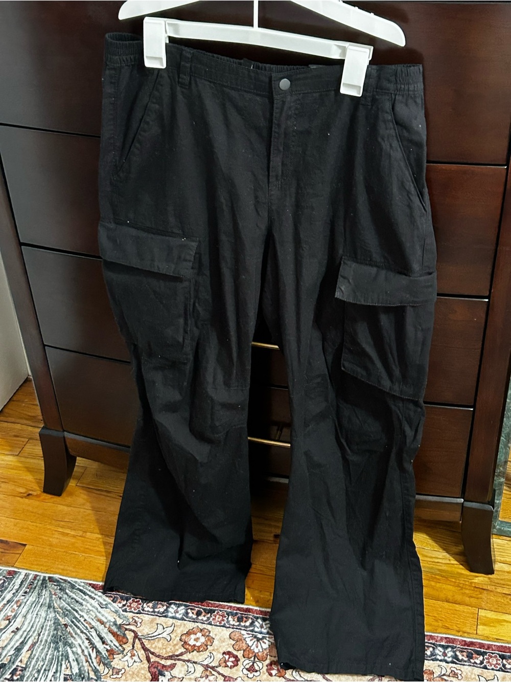 H&M Black Cargo Pants with Utility Pockets